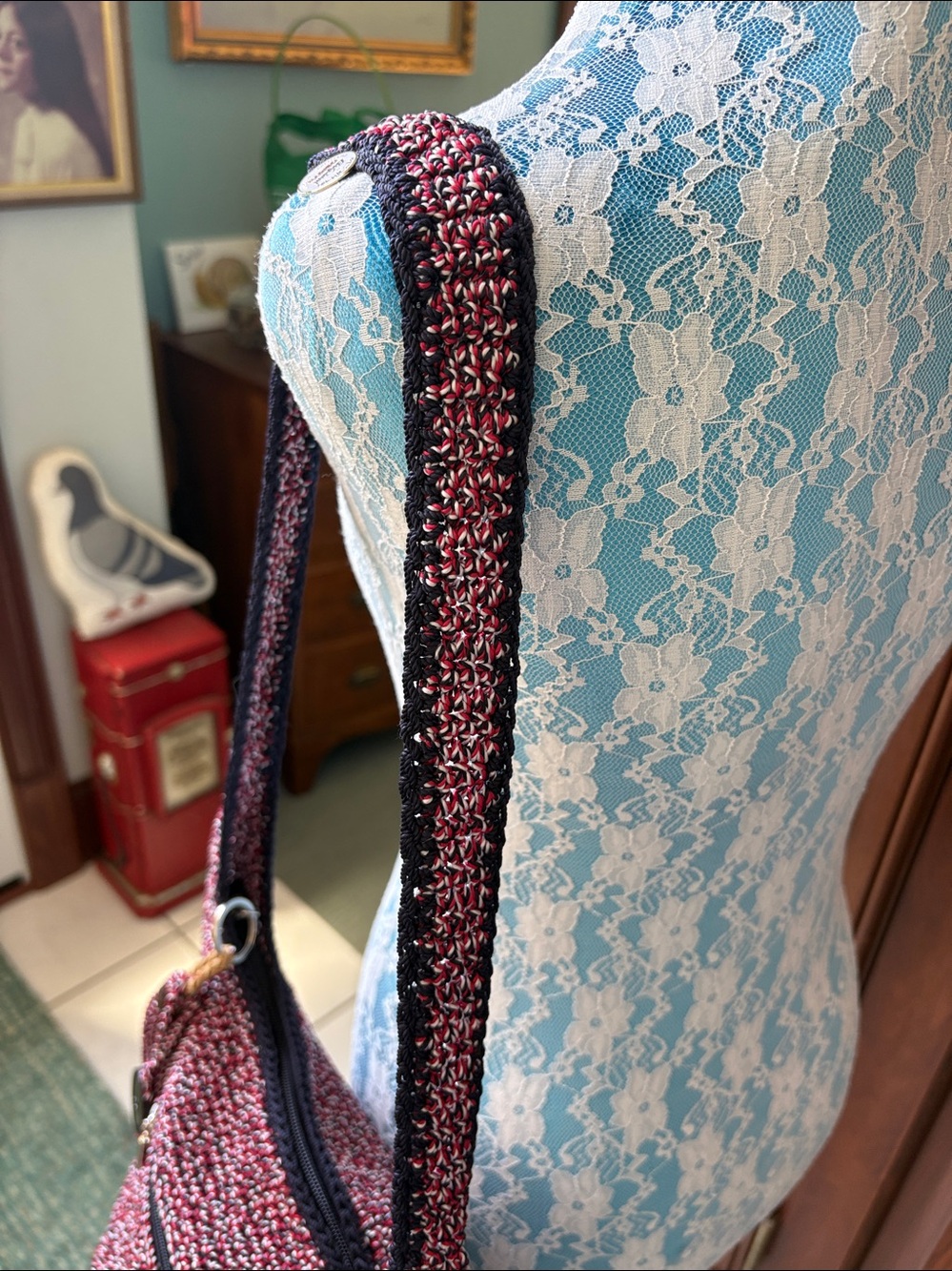 The Sak  patriotic bag  classic woven shoulder bag  red white blue  4th of July - Picture 7 of 16